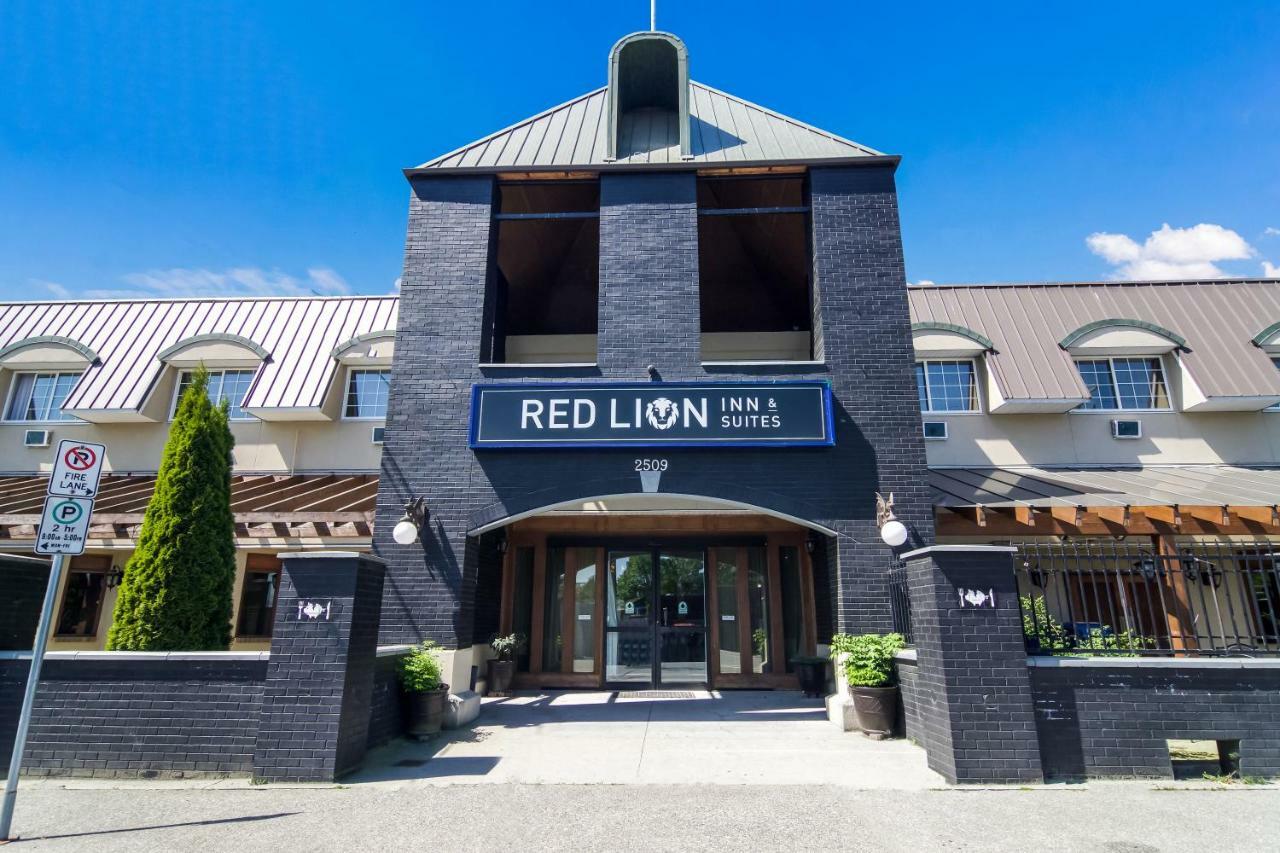 Red Lion Inn & Suites Abbotsford Ngoại thất bức ảnh